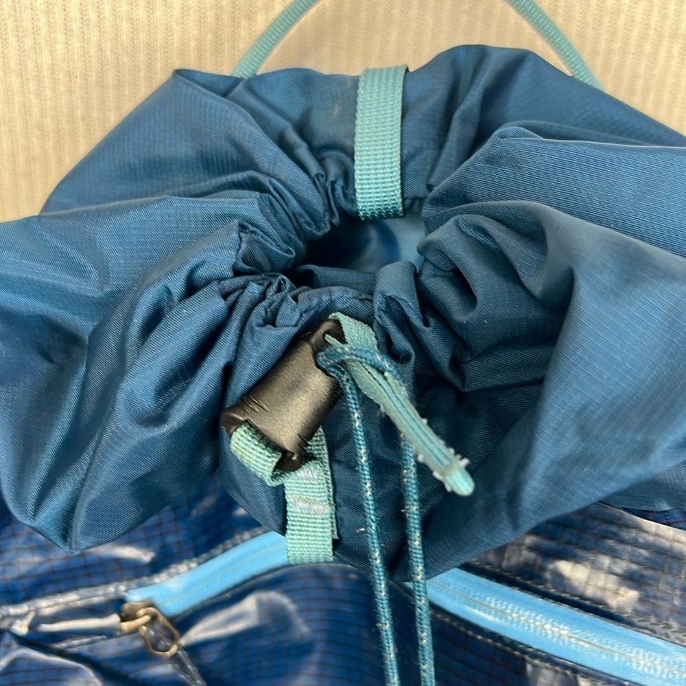 Patagonia Lightweight Black Hole Cinch Backpack Ripstop Blue Outdoor Hiking - Picture 7 of 16